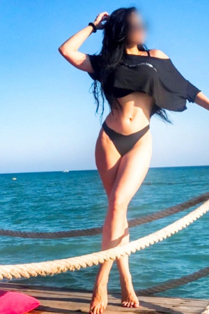 Индивидуалка Малика